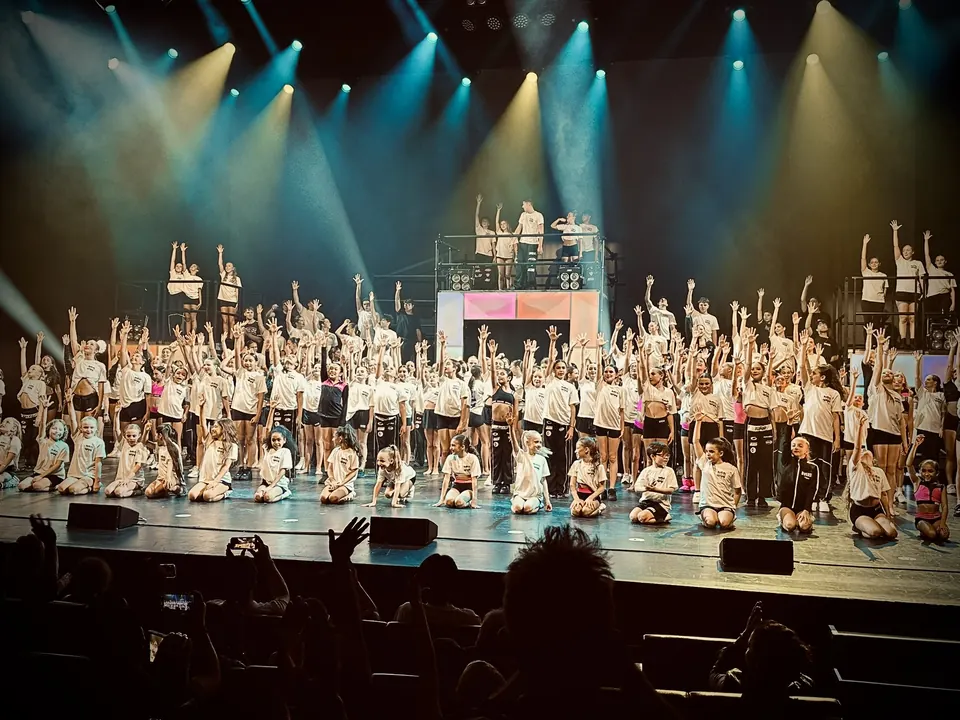 Diverse Dubai Opera show 2025 - photo 4