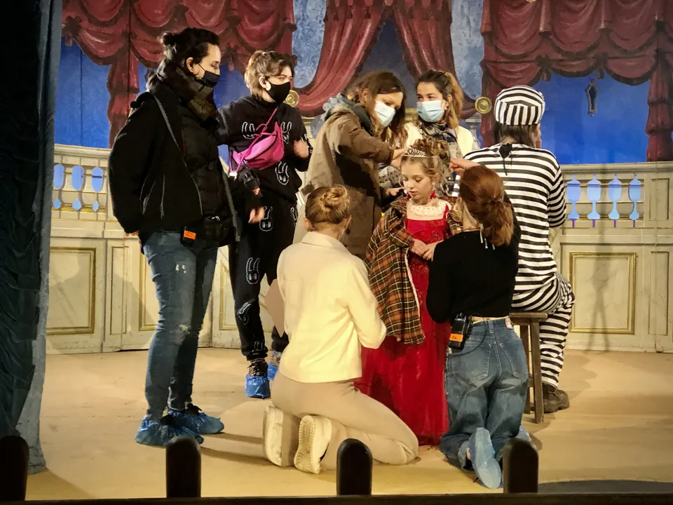 Princesses Do As They Please - photo 4